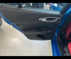Alfa Romeo Giulia 2.2 Turbodiesel 210 CV AT8 AWD Q - 17