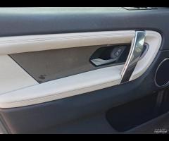 Land Rover Discovery Sport 2.0 TD4 150 CV Auto Bus - 11