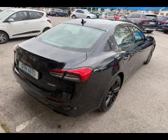 Maserati Ghibli L4 330 CV MHEV Gransport - 8