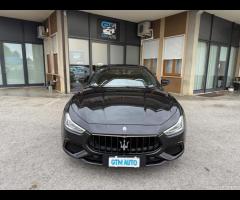 Maserati Ghibli L4 330 CV MHEV Gransport - 12