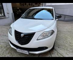 LANCIA YPSILON GPL - UNICO PROPRIETARIO - 3