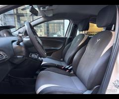 LANCIA YPSILON GPL - UNICO PROPRIETARIO - 18