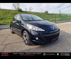 Peugeot 207 Plus 1.4 8V 75CV 5p. ECO GPL - 2