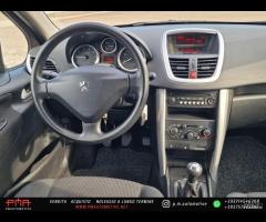 Peugeot 207 Plus 1.4 8V 75CV 5p. ECO GPL - 14