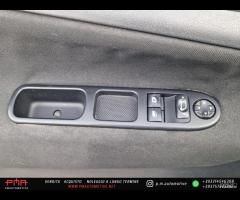 Peugeot 207 Plus 1.4 8V 75CV 5p. ECO GPL - 15