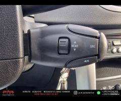 Peugeot 207 Plus 1.4 8V 75CV 5p. ECO GPL - 19