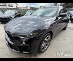 Maserati Levante V6 430 CV S Q4 Gransport - 3