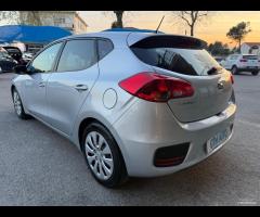 Kia Ceed - 1.6 CRDi 110 CV 5 porte - Neopatentati
