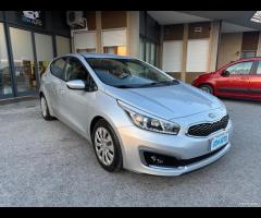 Kia Ceed - 1.6 CRDi 110 CV 5 porte - Neopatentati - 9