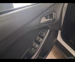 Ford Focus 1.0 EcoBoost 100 CV unico prop 2018 - 15