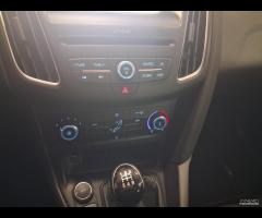 Ford Focus 1.0 EcoBoost 100 CV unico prop 2018 - 22