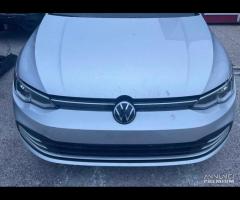 Ricambi Volkswagen Golf 8 2023 Parte anteriore
