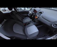 Fiat Punto 1.4 8V 5 porte Easypower Lounge - 10