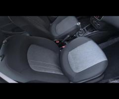 Fiat Punto 1.4 8V 5 porte Easypower Lounge - 27