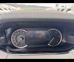 Range Evoque 2.0D I4 163 CV Auto R-Dynamic S 2022 - 15