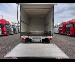 Iveco eurocargo 120E22 Furgone 5.20 e sponda 2015 - 11