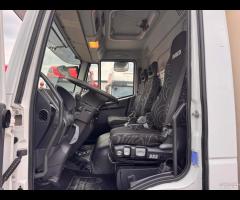 Iveco eurocargo 120E22 Furgone 5.20 e sponda 2015 - 12