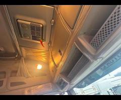 Iveco stralis 560 passo 4800 ZF 2015 E6 - 12