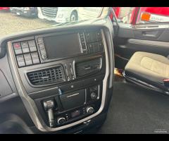 Iveco stralis 560 passo 4800 ZF 2015 E6 - 23