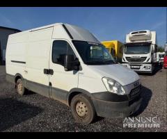 Iveco daily 35S14 furgone metano 2012