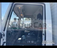 Iveco eurocargo 100E18 furgone 6.50 e sponda 2010 - 11