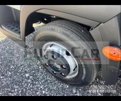 Iveco eurocargo 100E18 furgone 6.50 e sponda 2010 - 12