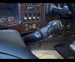Scania R420 Cella frigo 8.20 e sponda 2005 DISCO