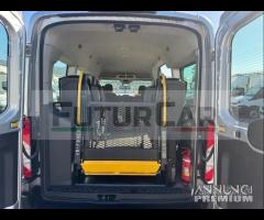 Ford transit trasporto disabili 2021 E6 - 16