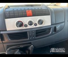 Iveco Eurocargo 120E22 Cella 6.20 e sponda 2010 - 13