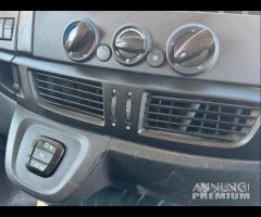 Iveco eurocargo 120E21 Furgone 7.80 e sponda 2019 - 16