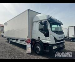 Iveco eurocargo 160E28 furgone 9.20 e sponda 2016