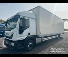 Iveco eurocargo 160E28 furgone 9.20 e sponda 2016