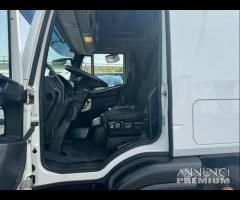 Iveco eurocargo 160E28 furgone 9.20 e sponda 2016 - 14