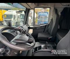 Iveco eurocargo 160E28 furgone 9.20 e sponda 2016 - 15