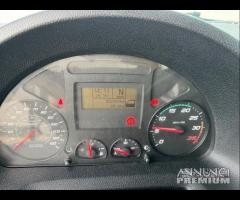 Iveco eurocargo 160E28 furgone 9.20 e sponda 2016 - 19