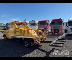 Mercedes Sprinter 413 soccorso stradale con forche
