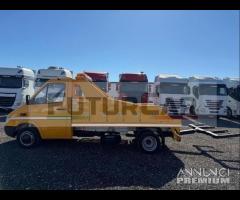 Mercedes Sprinter 413 soccorso stradale con forche