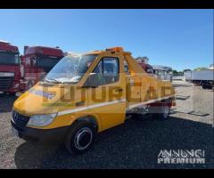 Mercedes Sprinter 413 soccorso stradale con forche