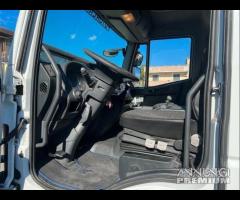 Iveco eurocargo 120E22 frigo 5.20 e sponda 2010 - 14