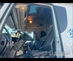 Iveco stralis 310 furgone 9.50mt e sponda 2015 E6 - 15