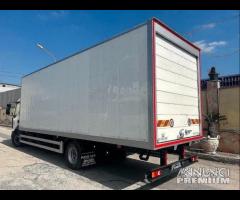 Renault 120 q.ali furgone e sponda 2015 E6