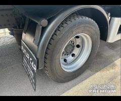 Renault 120 q.ali furgone e sponda 2015 E6 - 7