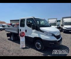 Iveco daily 35C12 7 posti e cassone fisso 2020