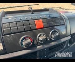 Iveco eurocargo 120E25 Furgone e sponda 2011 E5 - 12