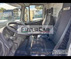 Iveco eurocargo 80E22 Cella 4.60 e sponda 2009 E5 - 13
