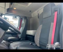 Renault 120 q.ali furgone e sponda 2015 E6
