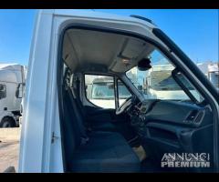 Iveco daily 60C14 metano passo 4100 -2016 E6