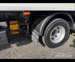 Iveco eurocargo 160E28 cella 7.80 e sponda 2018 - 16