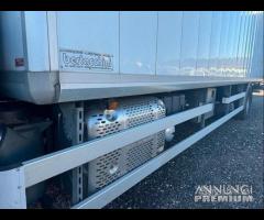Iveco stralis 310 furgone 9.50mt e sponda 2015 E6 - 9
