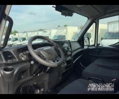 Iveco daily 35C14 7 posti e cassone fisso 2020